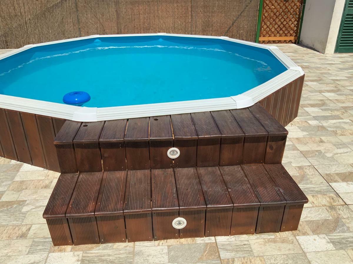 Guest House Alfarrobeiras Албуфейра Екстериор снимка